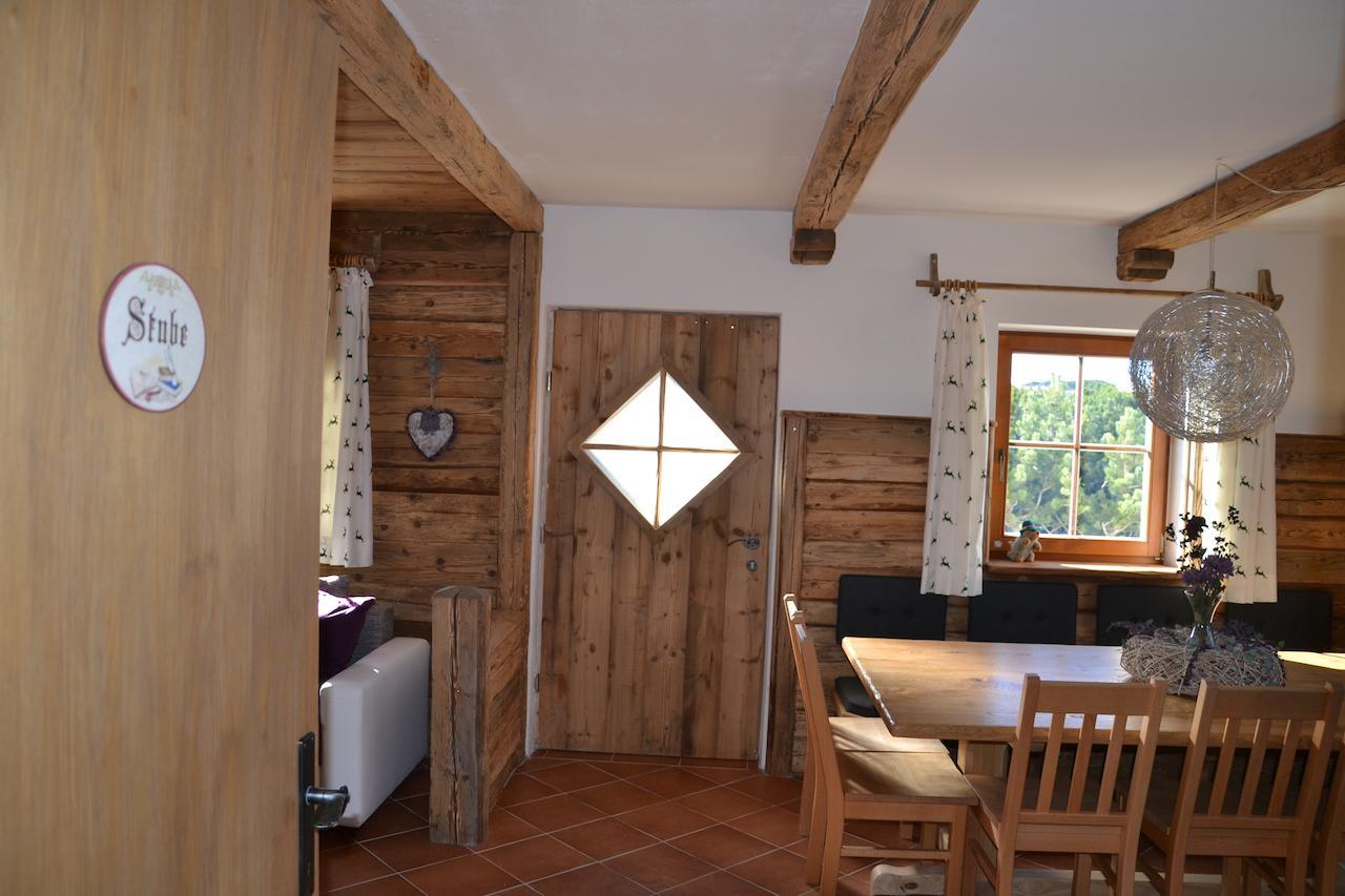 Almchalet Feuerkogel Ebensee Rum bild